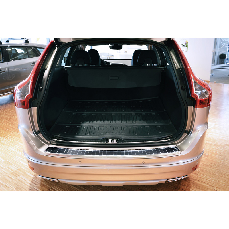 Protection de seuil arrière inox sur mesure pour Volvo XC60 2013-2016 'Ribs'