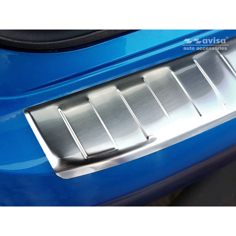 Protection de seuil arrière inox sur mesure pour Ford Focus IV HB 5-portes (incl. ST-Line) 2018-2021 & Facelift 2021- 'Ribs'