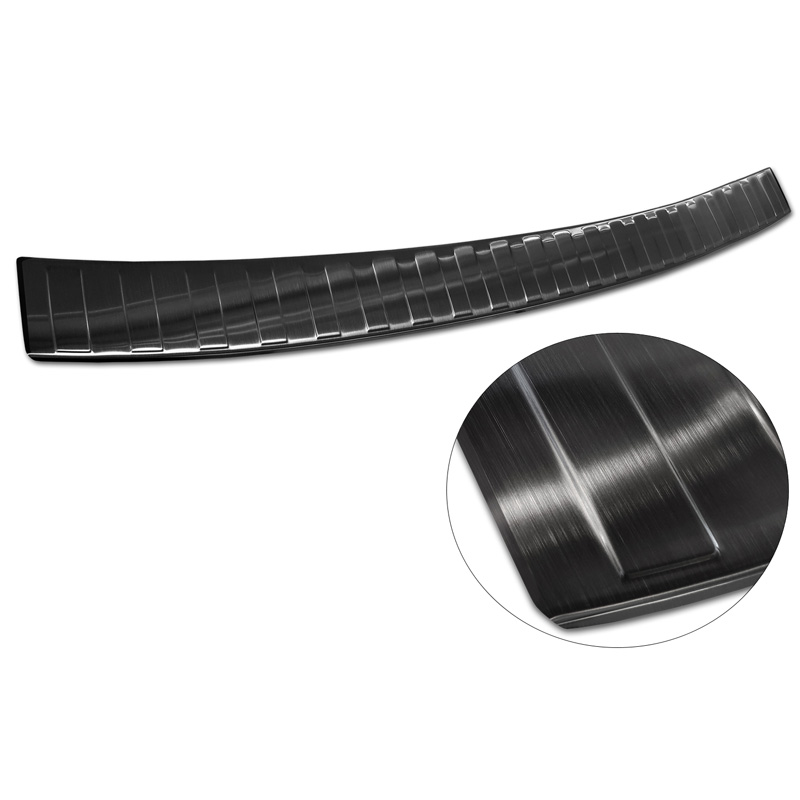 Protection de seuil arrière inox noir sur mesure pour Volkswagen Crafter & MAN TGE 2017- 'Ribs' ('XL'-version)
