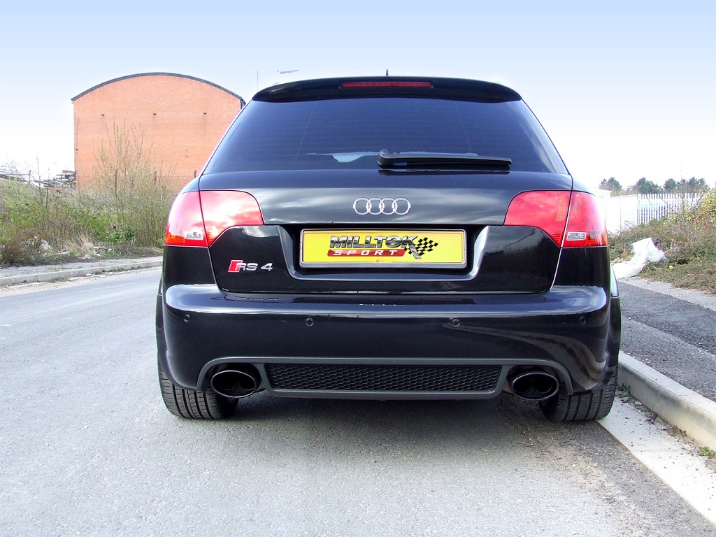 Milltek Audi RS4 B7 cat-back systeem met links + rechts gepolijs