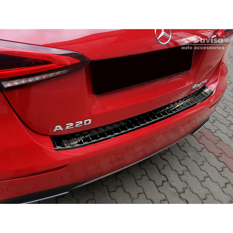 Protection de seuil arrière inox noir sur mesure pour Mercedes Classe-A W177 HB 2018- incl. AMG & EQ 'Ribs'