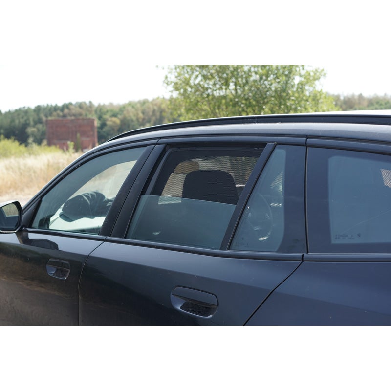 Set de Car Shades (portes arrières) sur mesure pour BMW Série 5 G61 Touring 2024- incl. i5 (4-pièces)