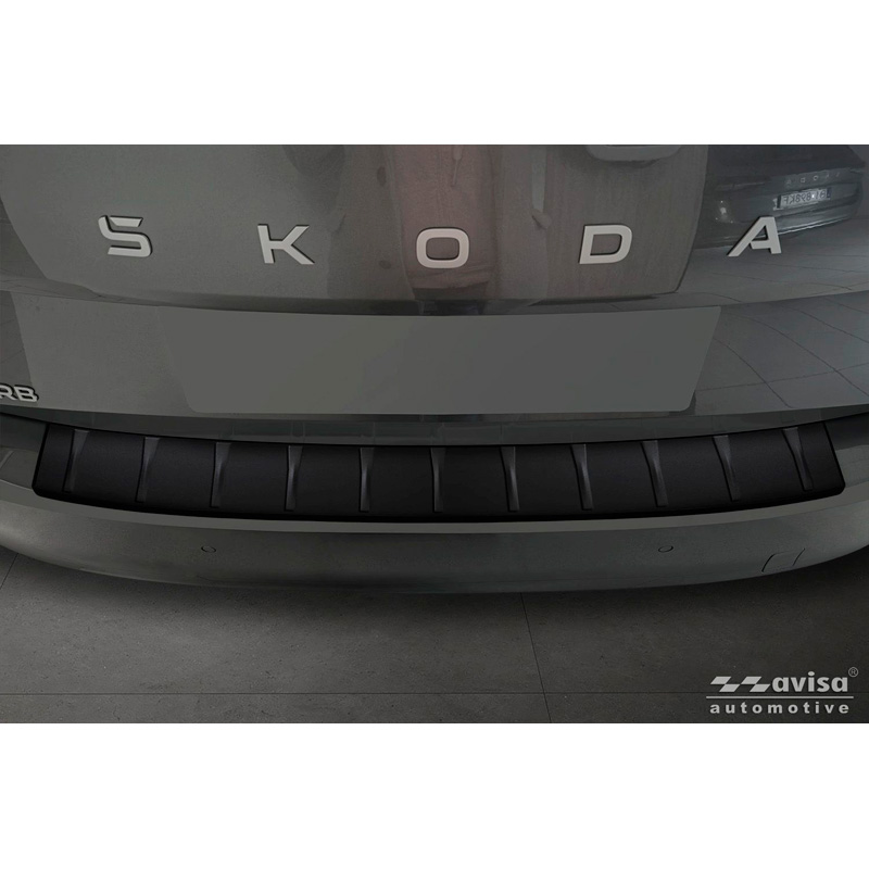 Avisa Protection de Seuil de Coffre Acier Inox sur mesure pour Skoda Superb IV Liftback 2024- - Noir Mat