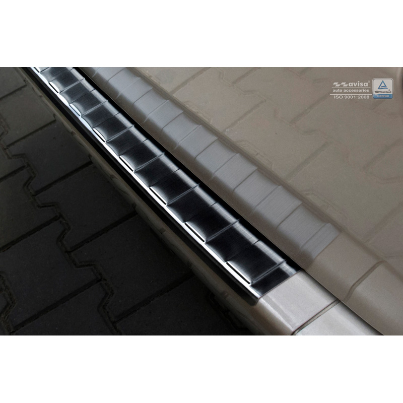 Protection de seuil arrière inox noir sur mesure pour Mercedes Vito / Viano 2003-2014 'Ribs'