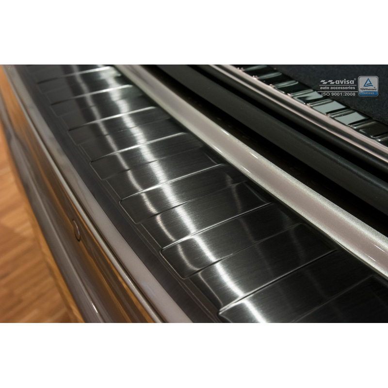 Protection de seuil arrière inox noir sur mesure pour Volvo XC60 2013-2016 'Ribs'