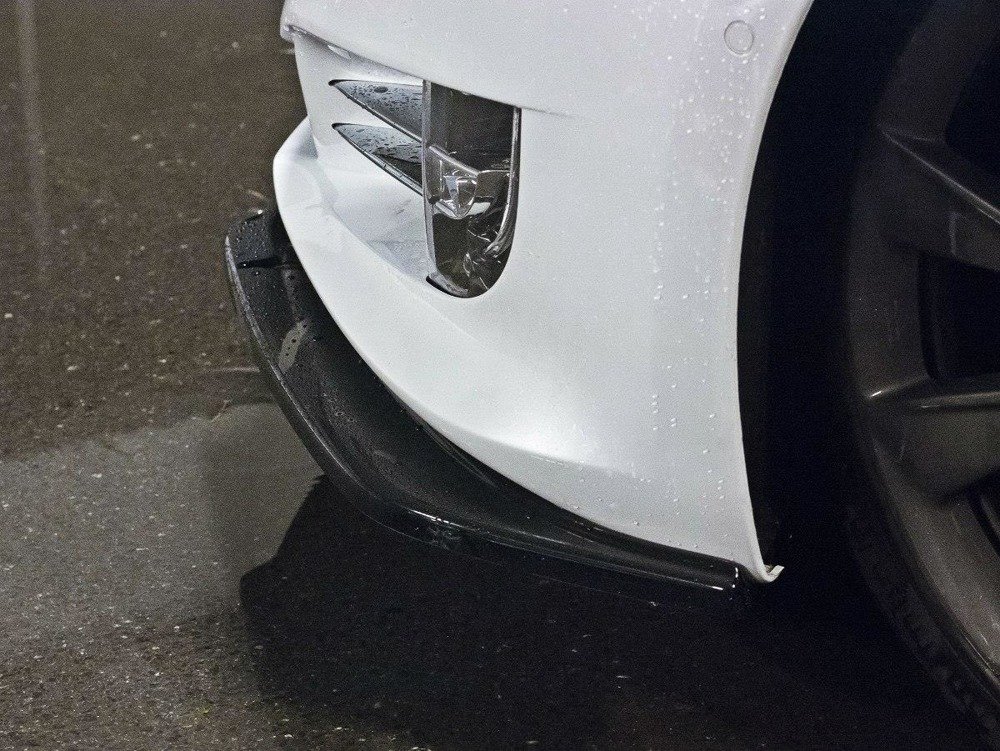 Voorspoiler Tesla Model S Facelift Gloss-Black V1