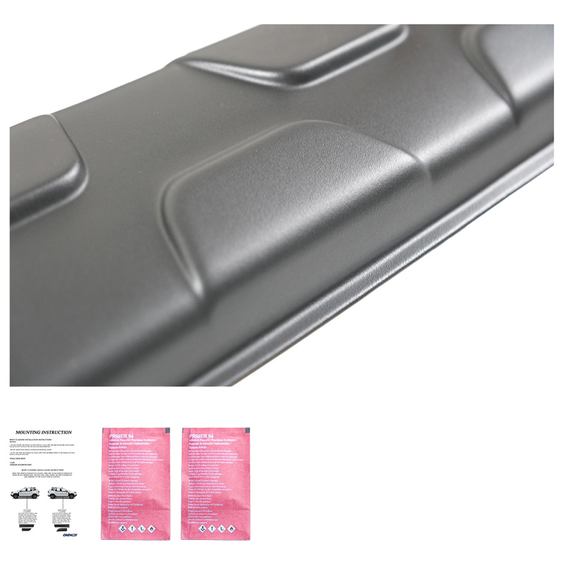 Jeu de baguettes de porte sur mesure pour Dacia Duster I 2010-2017 (Off-Road) - Noir mat