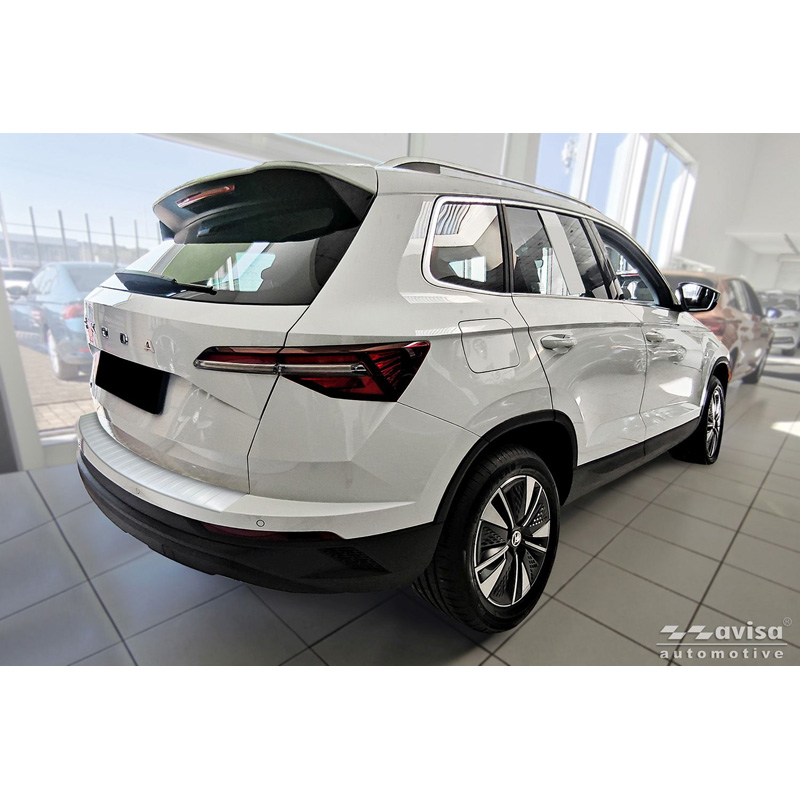 Avisa Protection de seuil arrière inox thermolaqué sur mesure pour Skoda Karoq Facelift 2022- incl. Sportline 'Soft Silver'