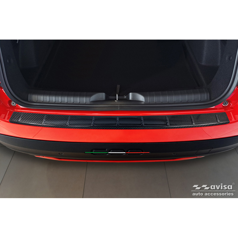 Protection de seuil arrière carboné 3D sur mesure pour Fiat 600 Hybrid & 600e 2023- 'Ribs'