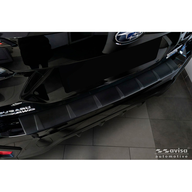 Avisa Protection de seuil arrière inox noir mat sur mesure Subaru Crosstrek III 2023- 'Ribs'