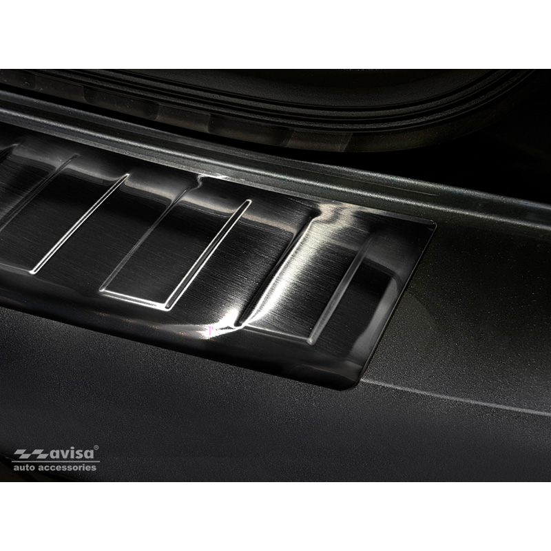 Protection de seuil arrière inox noir sur mesure pour Volkswagen Caddy 2004-2015 & FL 2015-2020 'Ribs'