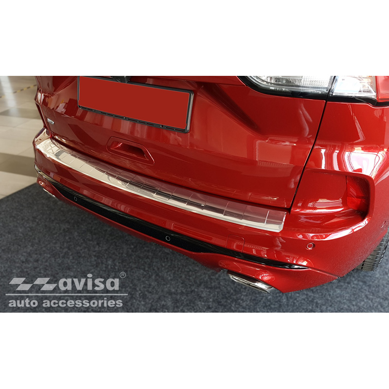 Protection de seuil arrière inox sur mesure pour Ford Kuga III ST-Line/Vignale/Hybrid ST-Line 2019-2024 & FL 2024- 'Ribs'